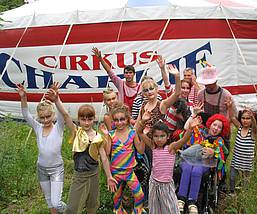 Salling Cirkus Kids klar til forestilling på Cirkusferie